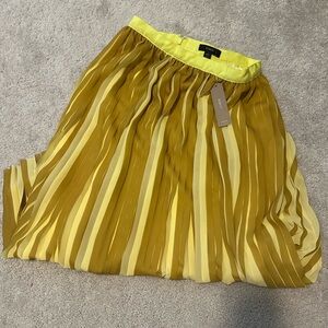 NWT JCrew Pleated Skirt Sunflower 00
